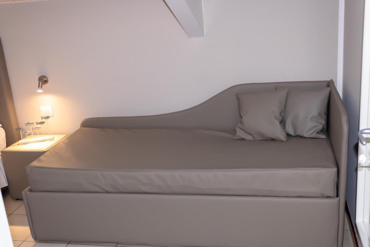 Residence Marittimo Riccione Exterior foto